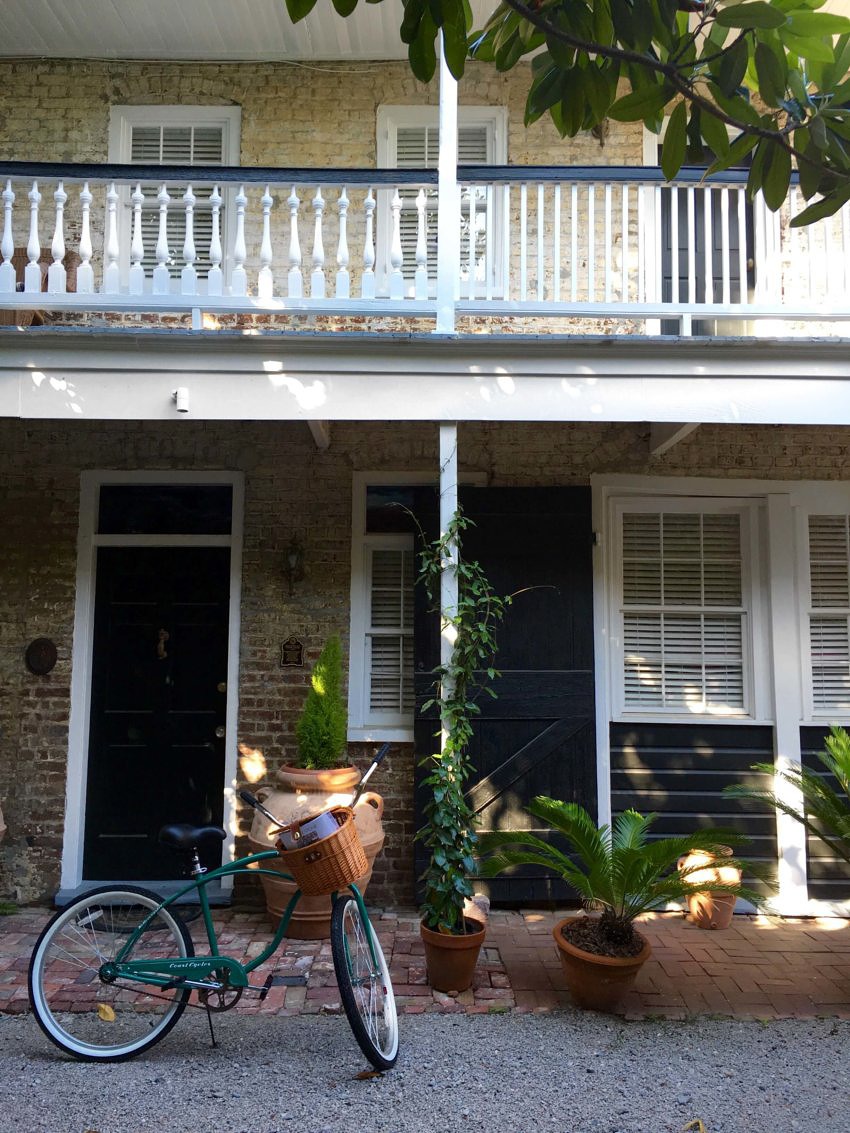 Weekend Getaway | A Charleston Travel Guide