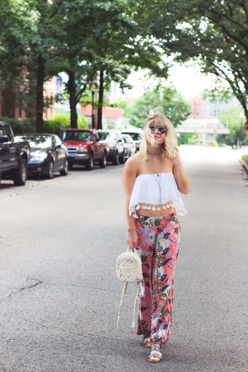 How To Style Wide Legged Pants If You're Short Without Overwhelming Your  Frame